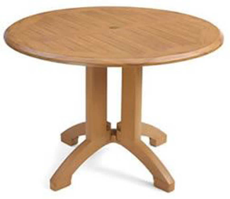 Picture of Grosfillex Winston 42” Round Table
